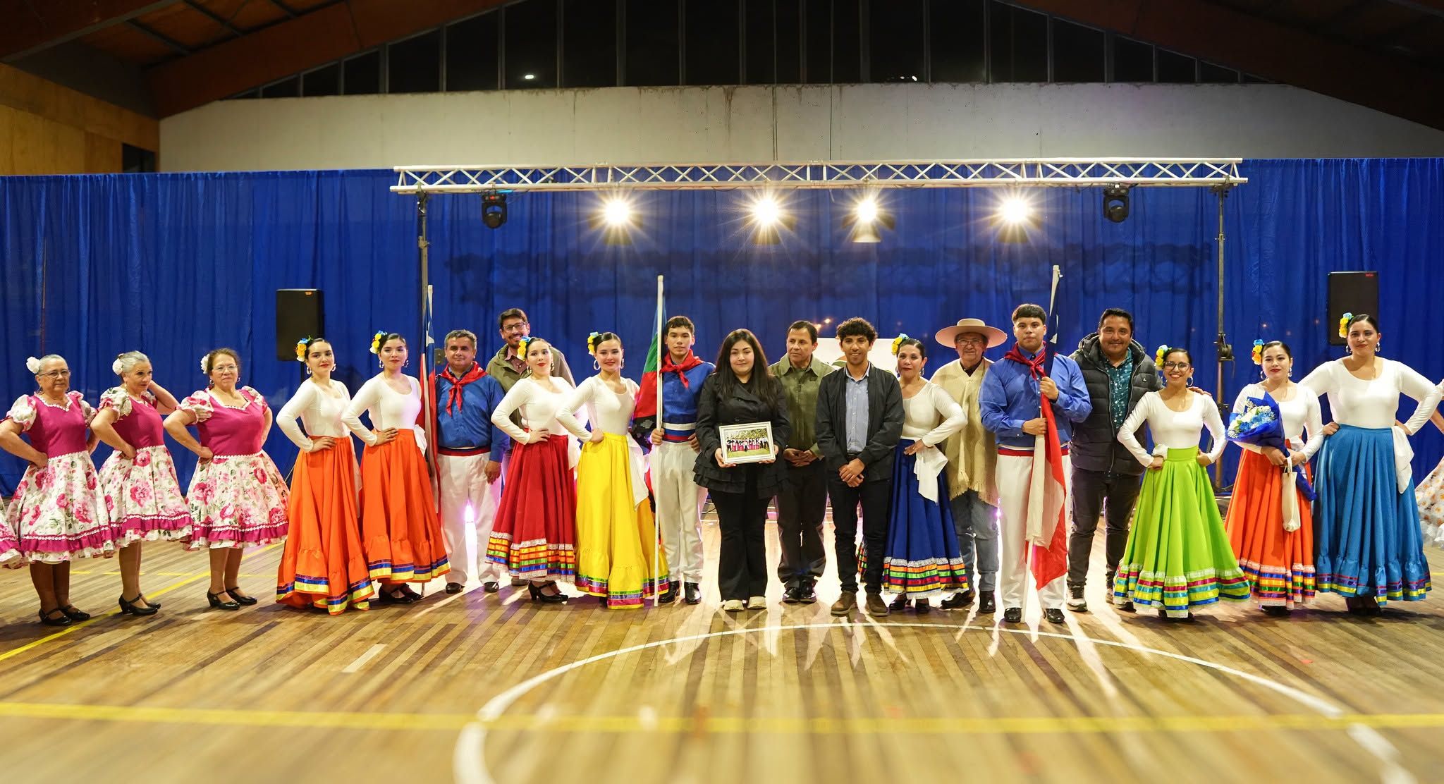 Gala de nuestro Ballet Folclórico Municipal rindió homenaje a Victoria Ramírez Carreño