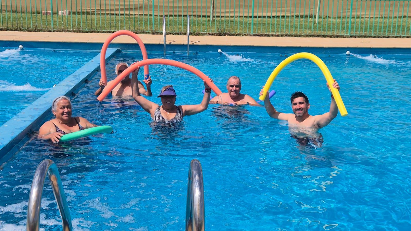 Encuentro de personas mayores de Navidad y Paredones marcó el cierre de la temporada estival