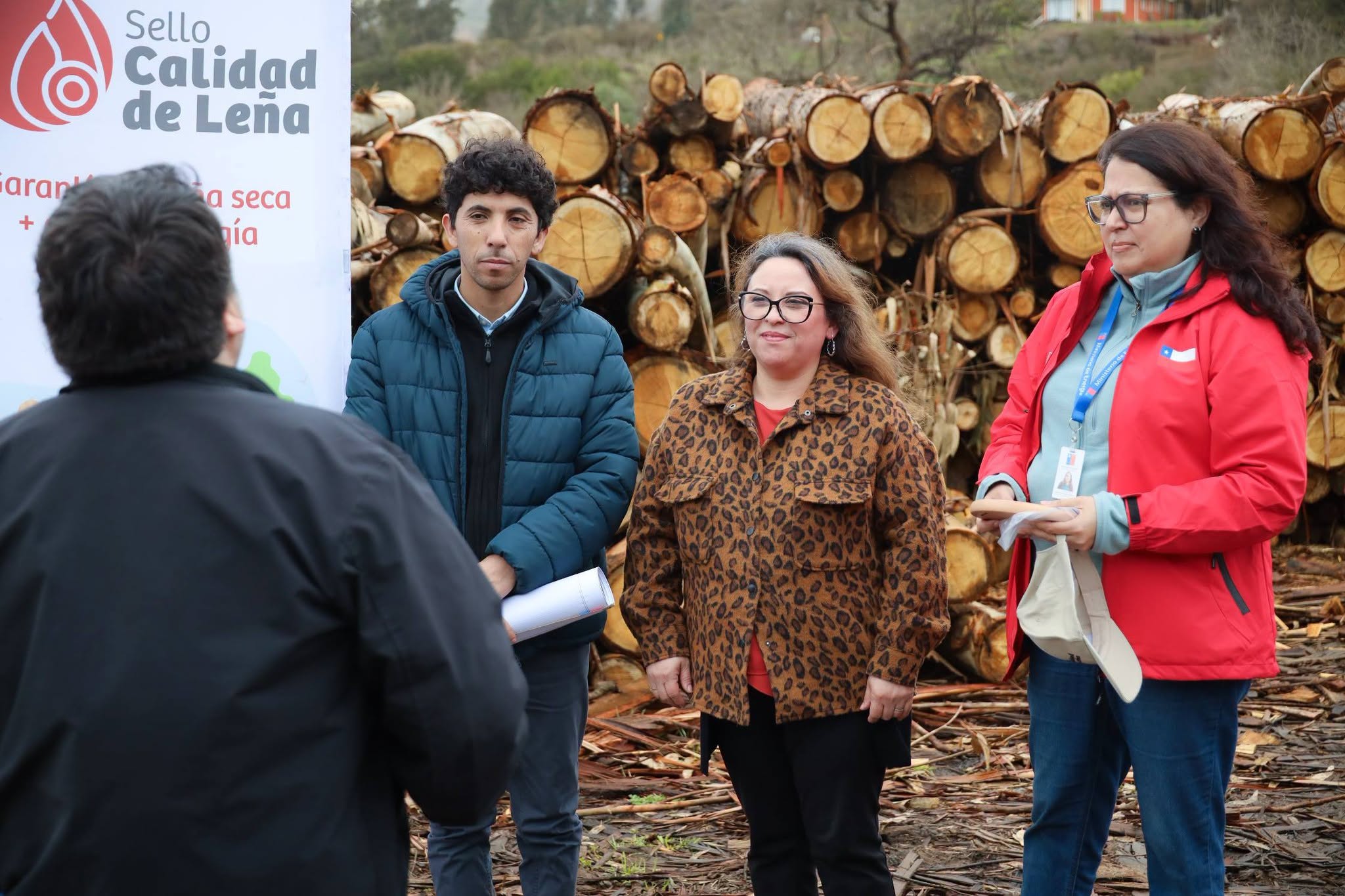 Emprendedora de nuestra comuna recibe Sello de Calidad de Leña