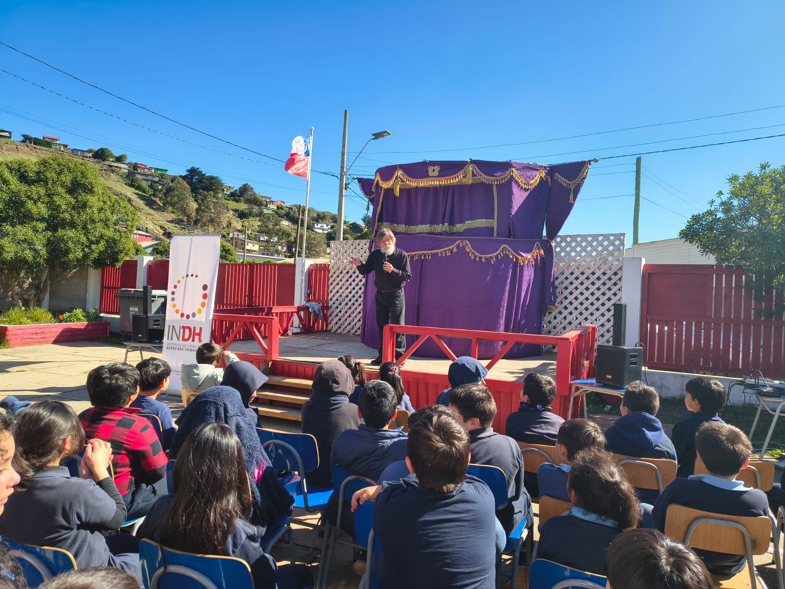 Títeres acercaron los derechos de la niñez a estudiantes de la Escuela de La Boca